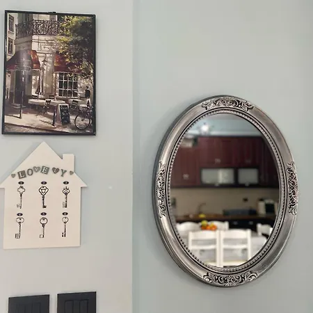 Holiday home Xhoni's House *