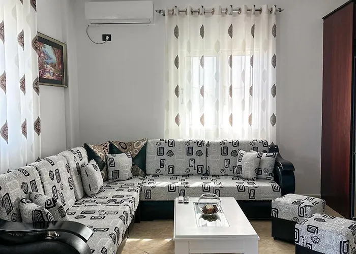 Xhoni's House Ferienhaus Sarandë