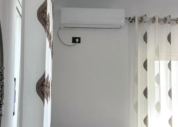 Xhoni's House Sarandë